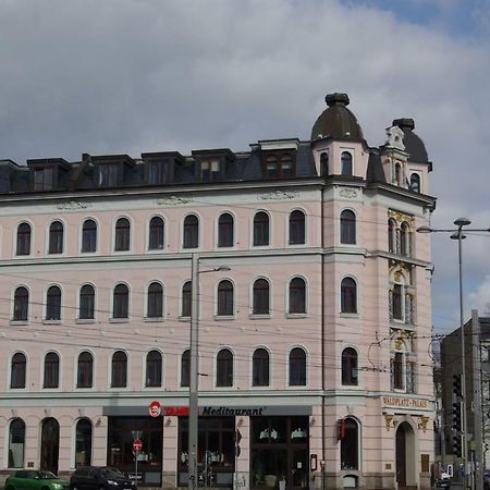 Apartments In Der Jahnallee 20 Waldplatzpalais ライプツィヒ エクステリア 写真