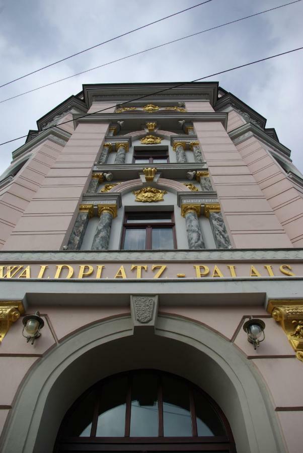Apartments In Der Jahnallee 20 Waldplatzpalais ライプツィヒ エクステリア 写真